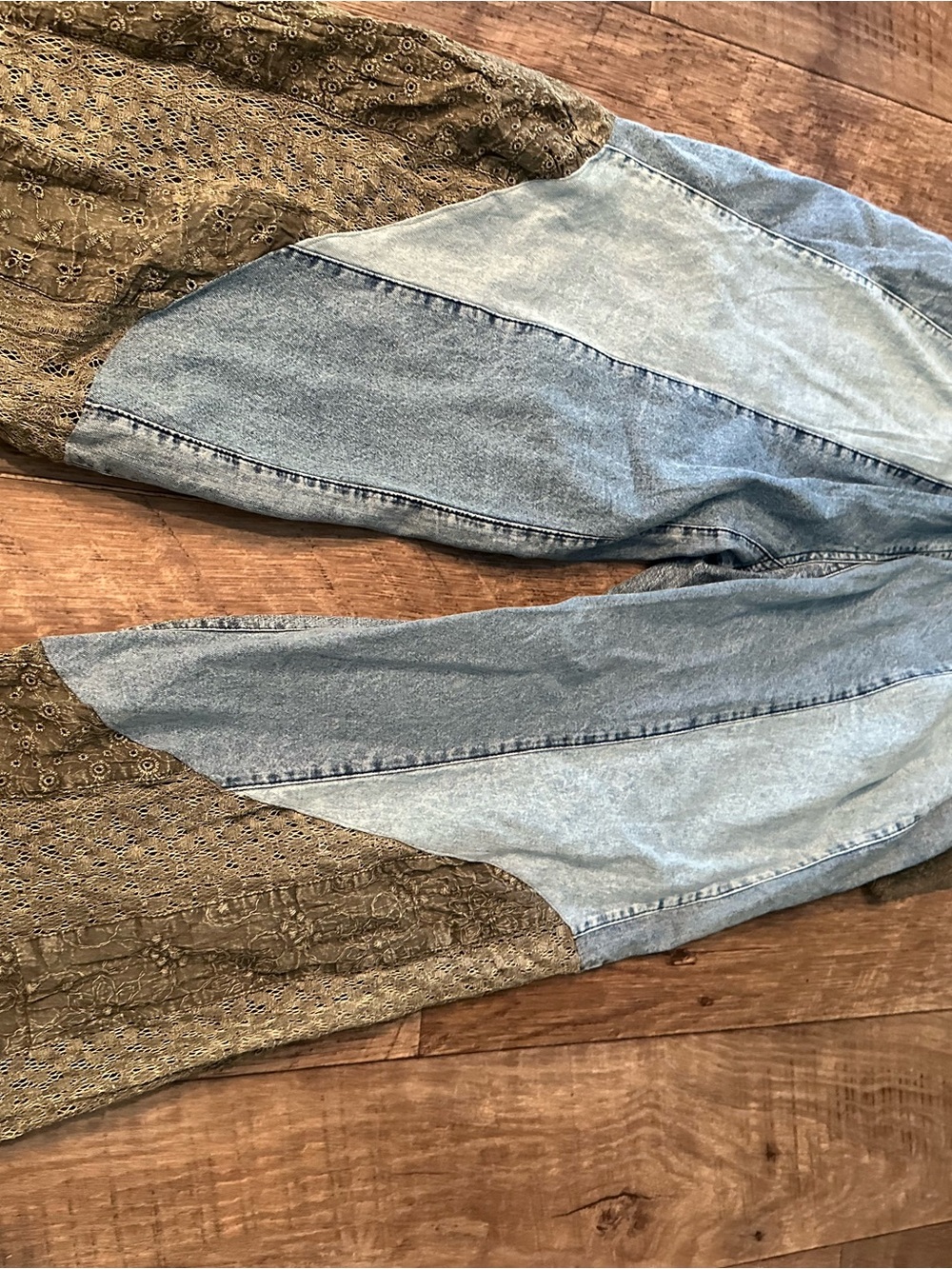 Patchwork Straight-Leg Jeans with Olive Lace Trim - Picture 3 of 3